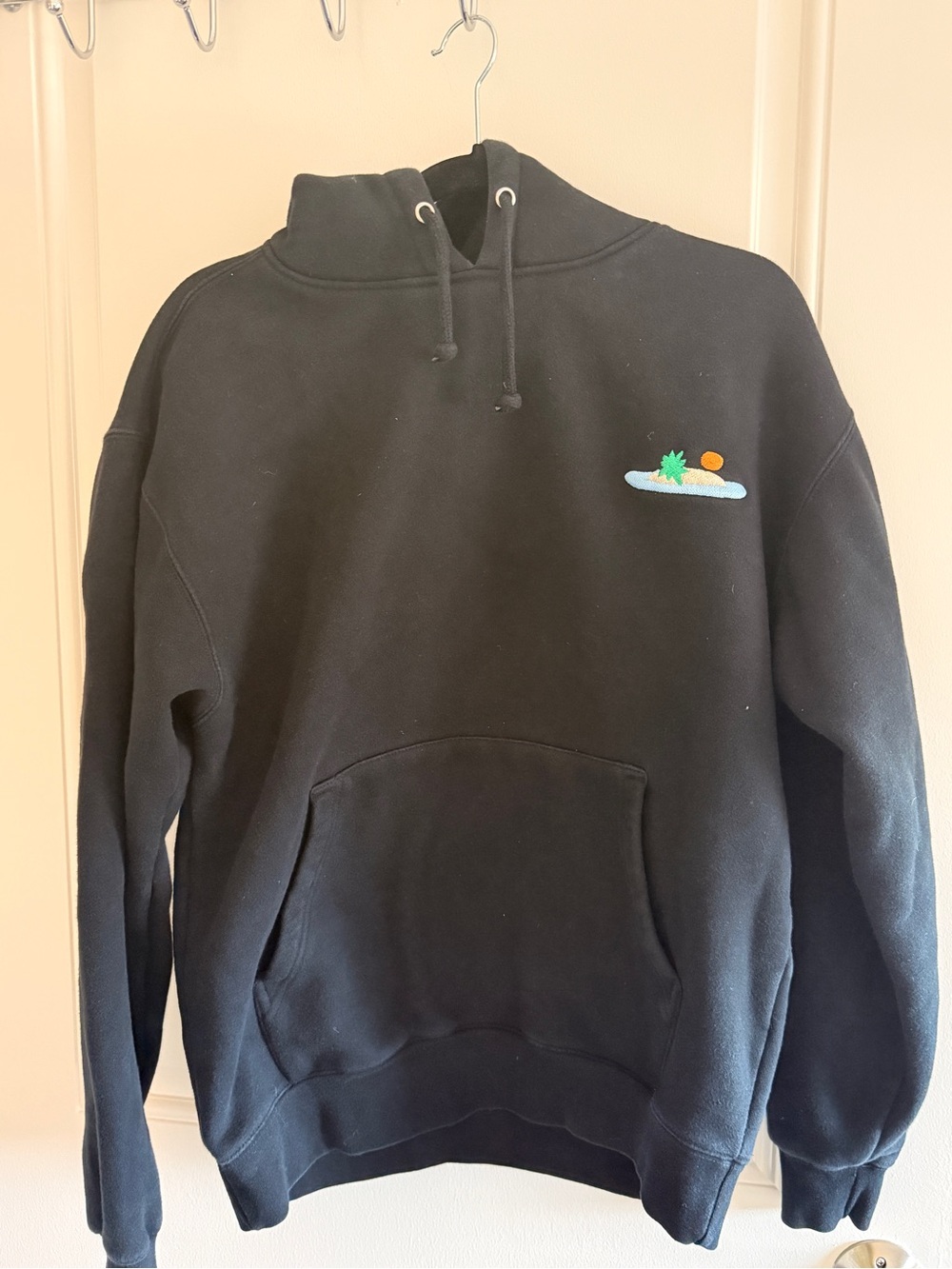 Black Hooded Sweatshirt with Small Island Embroidery from Las’ lap NYC